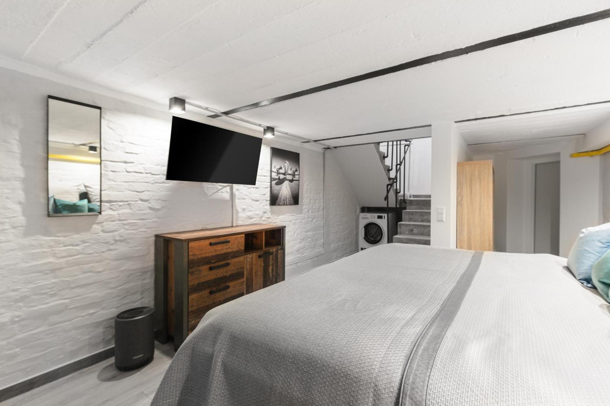 The Mierendorf Vh Links 2Room App Up To 4 People Берлин Екстериор снимка